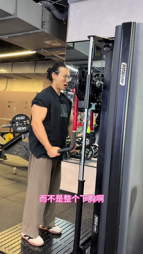焚诀跟练系列开启 这么长的视频还有人… 第 64 帧