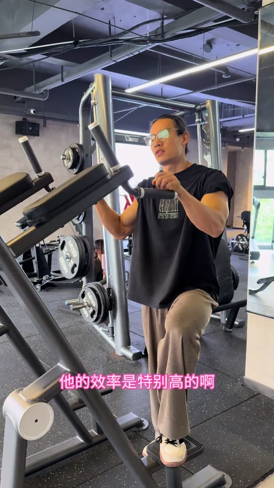 焚诀跟练系列开启 这么长的视频还有人… 第 65 帧