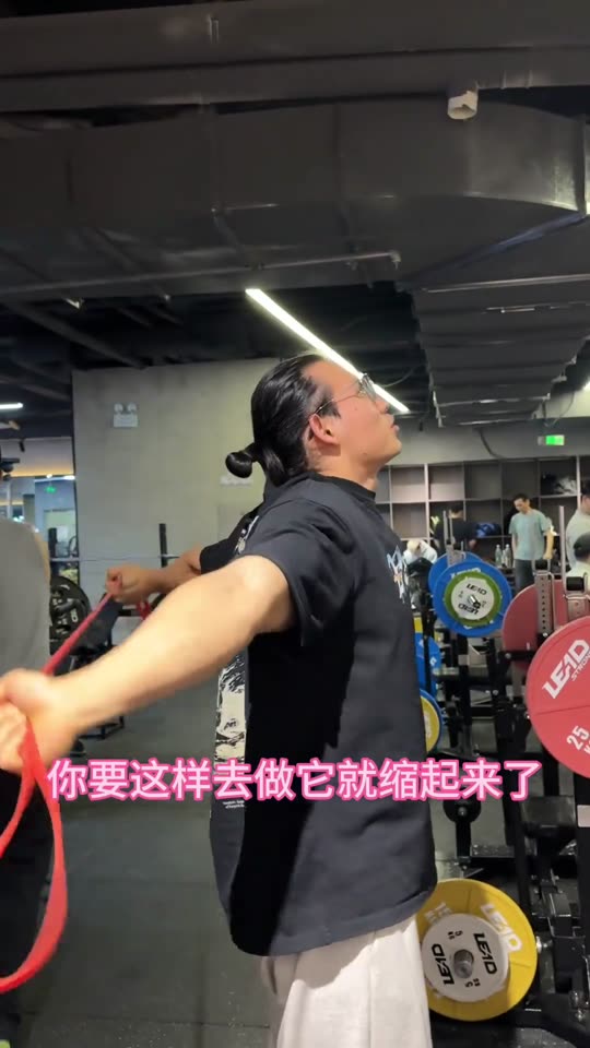 这是一套很棒的基础训练 对形体刻画 … 第 13 帧