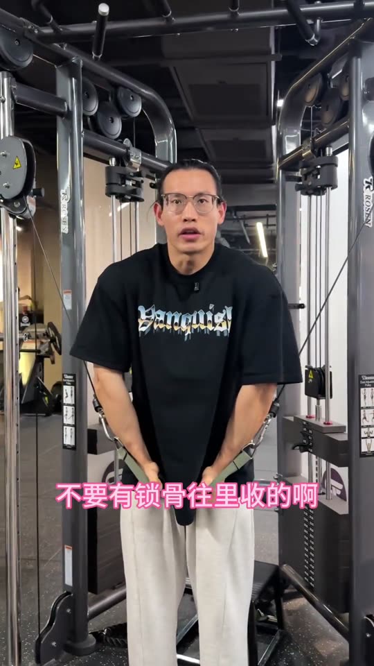 这是一套很棒的基础训练 对形体刻画 … 第 35 帧