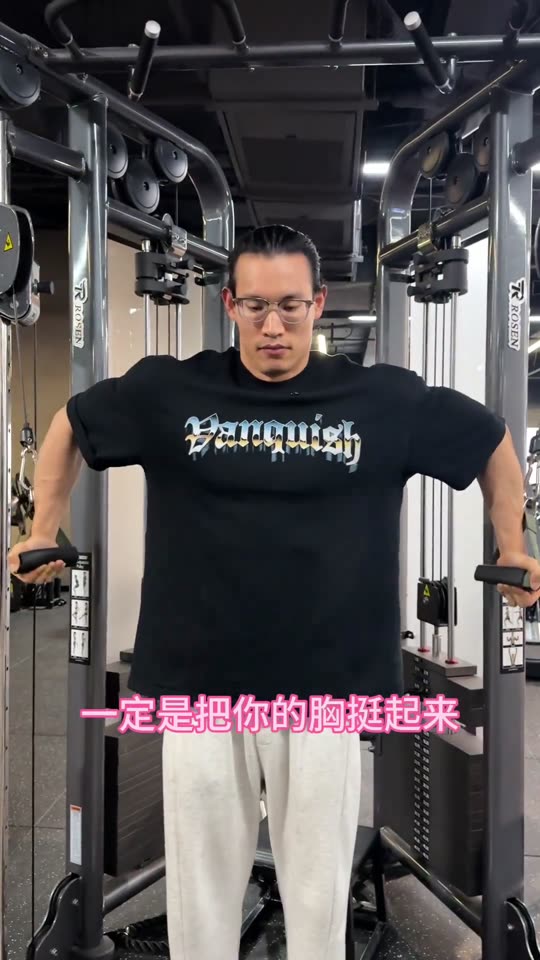 这是一套很棒的基础训练 对形体刻画 … 第 36 帧