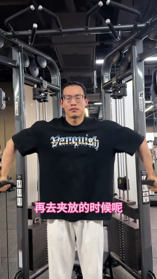 这是一套很棒的基础训练 对形体刻画 … 第 38 帧