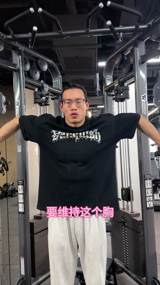 这是一套很棒的基础训练 对形体刻画 … 第 39 帧