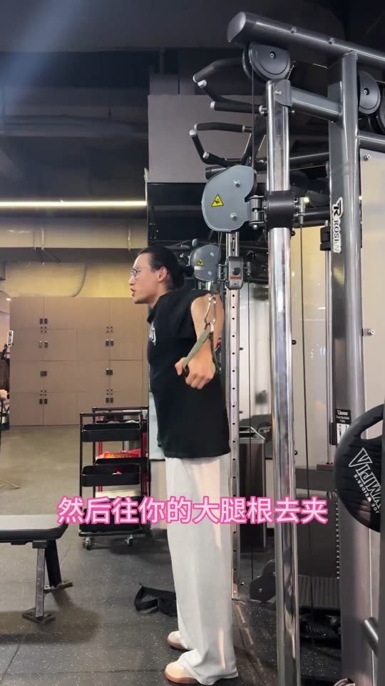 这是一套很棒的基础训练 对形体刻画 … 第 48 帧