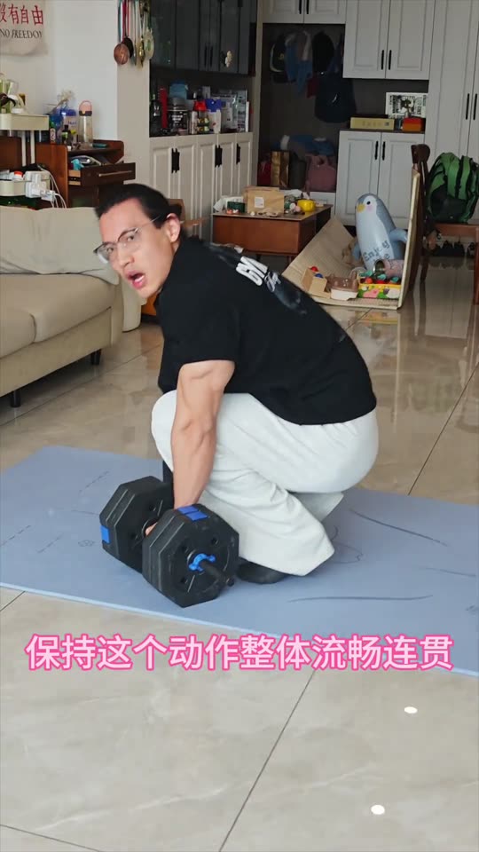 居家训练之背部跟练来啦 希望对大家有… 第 51 帧